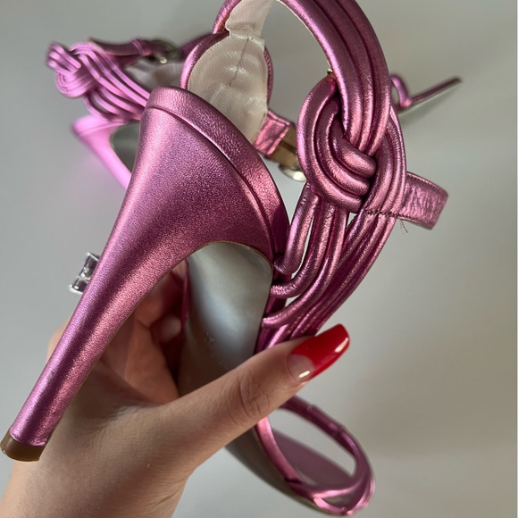 Emilio Pucci pink metallic sandals - Picture 7 of 7